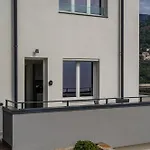- 2 Vista Mare E Piscina *