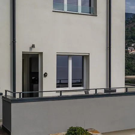 - 2 Vista Mare E Piscina *