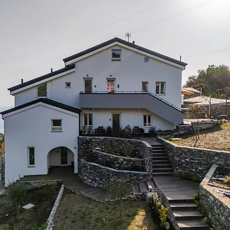 - 2 Vista Mare E Piscina Appartement *
